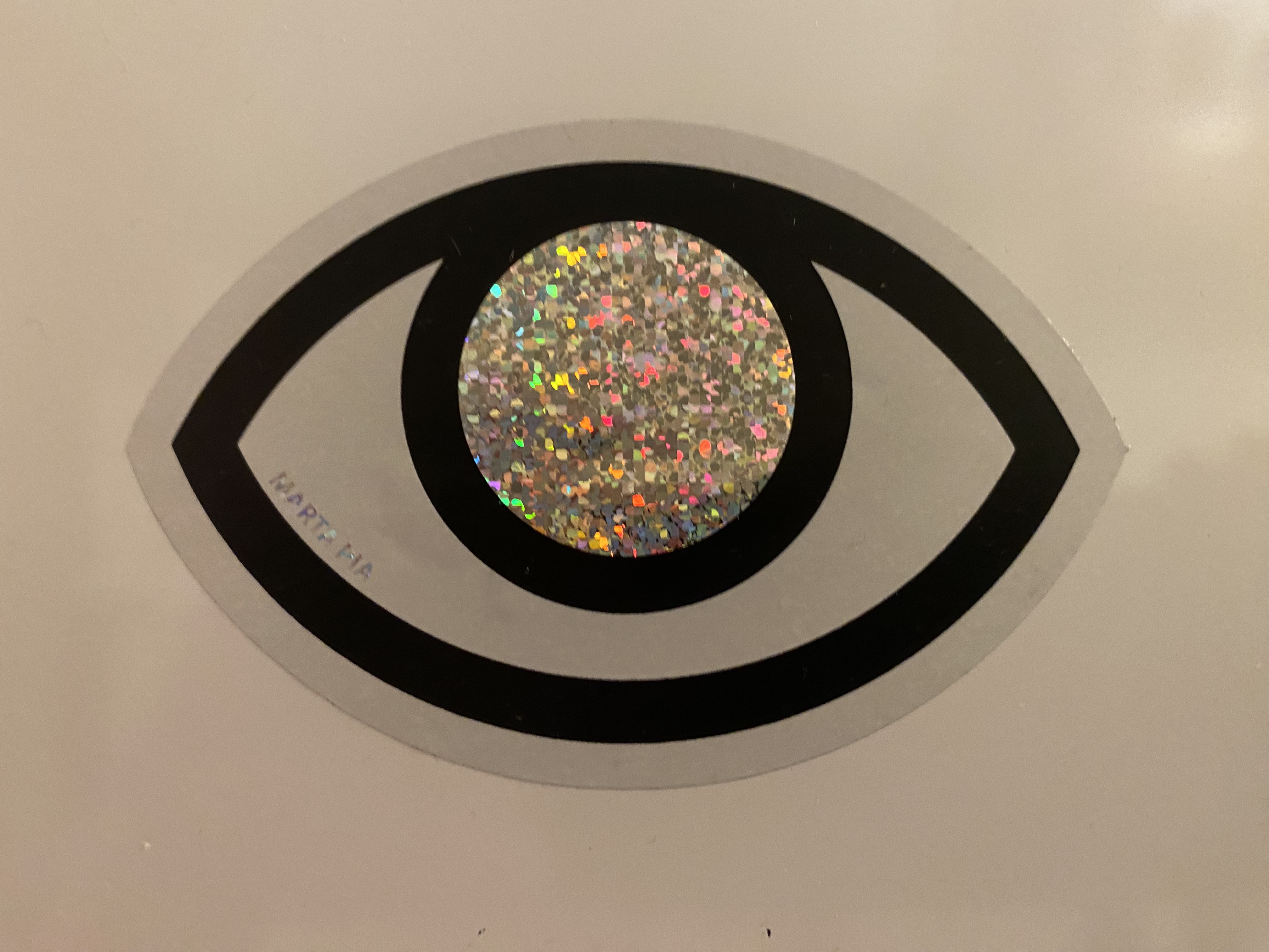 Un ojo en la nevera.jpg